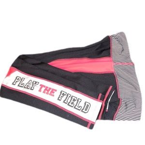 VS “Play the field” leggings. New w/o tag